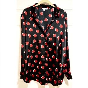 Chico's Women’s Long Sleeve Heart Print Shirt, NWOT black red size 1 .